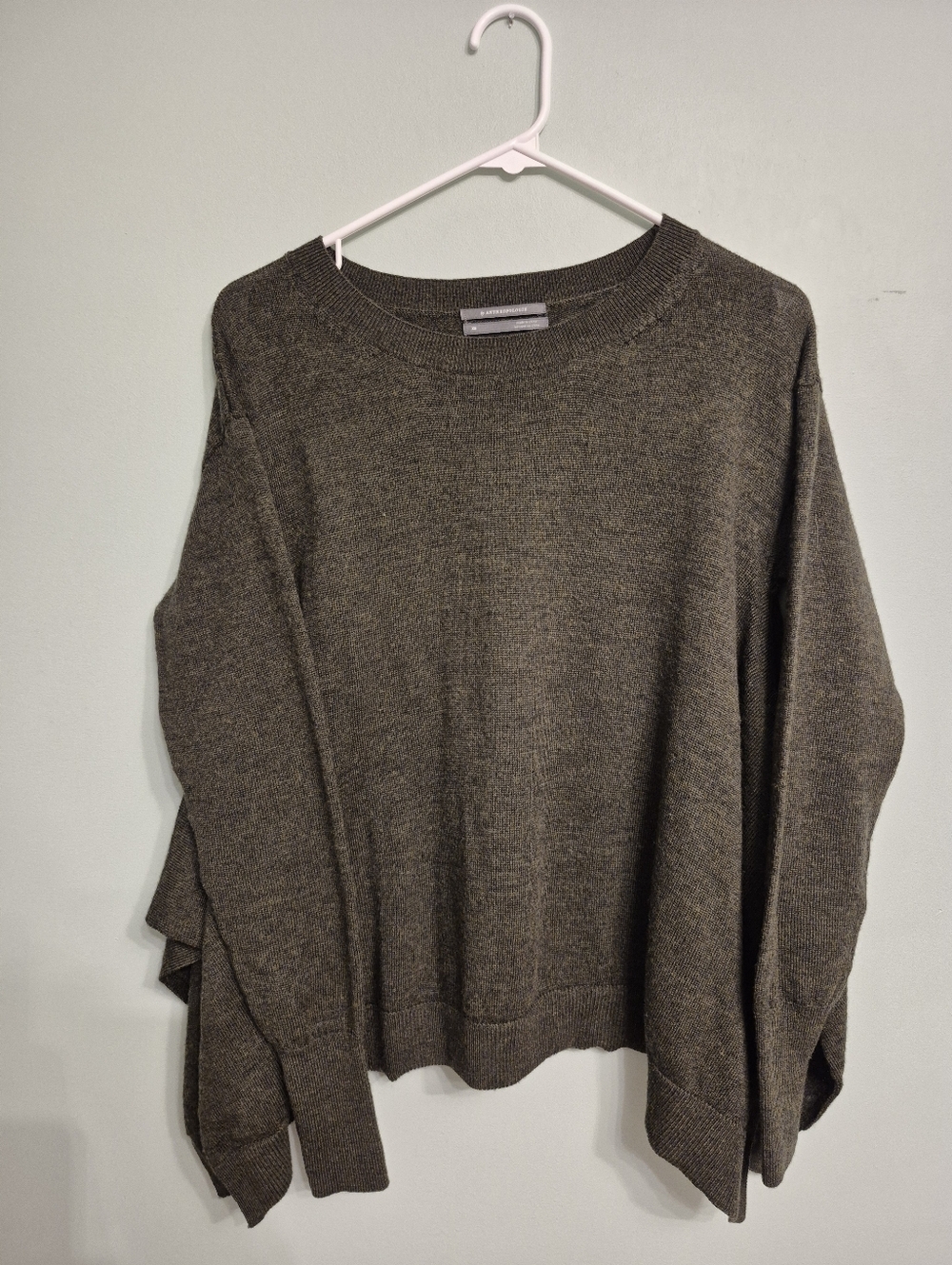 Anthropologie Women's Olive Quiet Luxury Modern Merino Wool Sweater Size XS-M - Picture 2 of 6